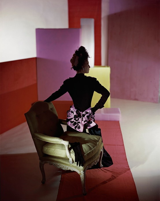 TENUE DU SOIR ET COIFFE SCHIAPARELLI