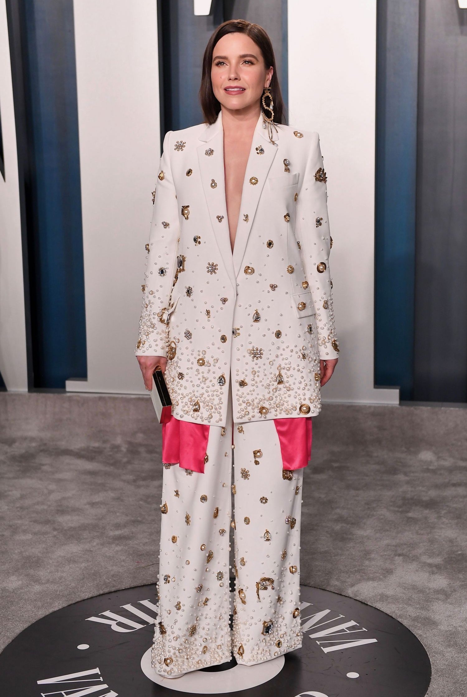 SOPHIA BUSH EN SCHIAPARELLI HAUTE COUTURE  À LA VANITY FAIR OSCAR PARTY