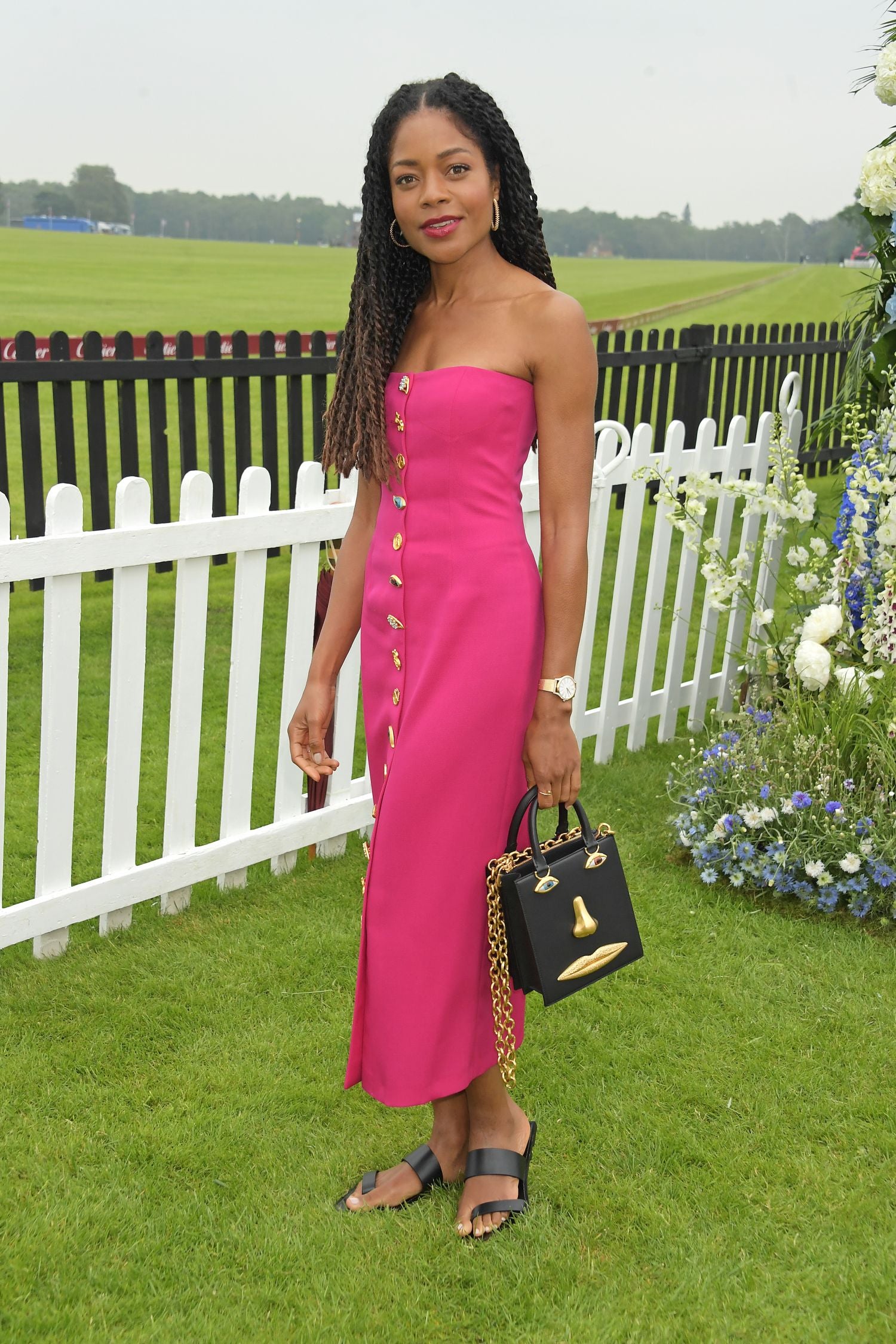 NAOMIE HARRIS WORE SCHIAPARELLI FALL WINTER 2020/2021 READY-TO-WEAR