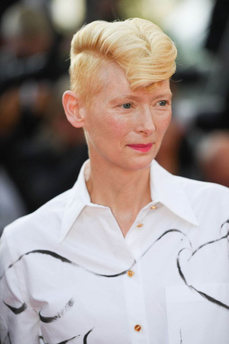 TILDA SWINTON WORE SCHIAPARELLI FALL WINTER 2021/2022 READY-TO-WEAR