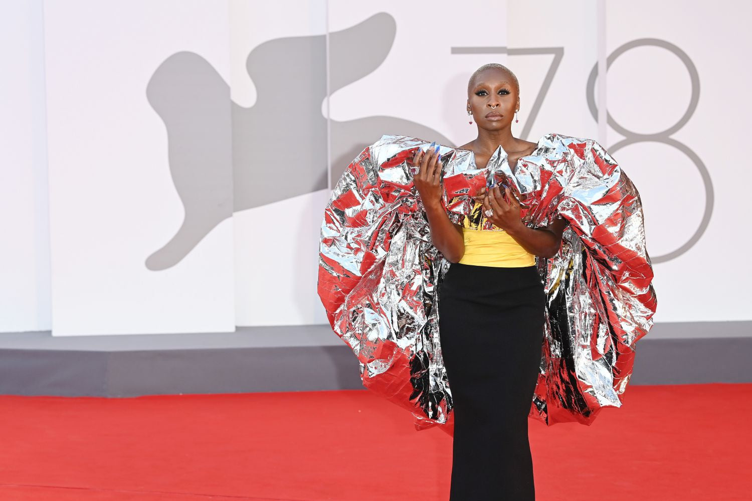 CYNTHIA ERIVO WORE SCHIAPARELLI FALL WINTER 2021 HAUTE COUTURE