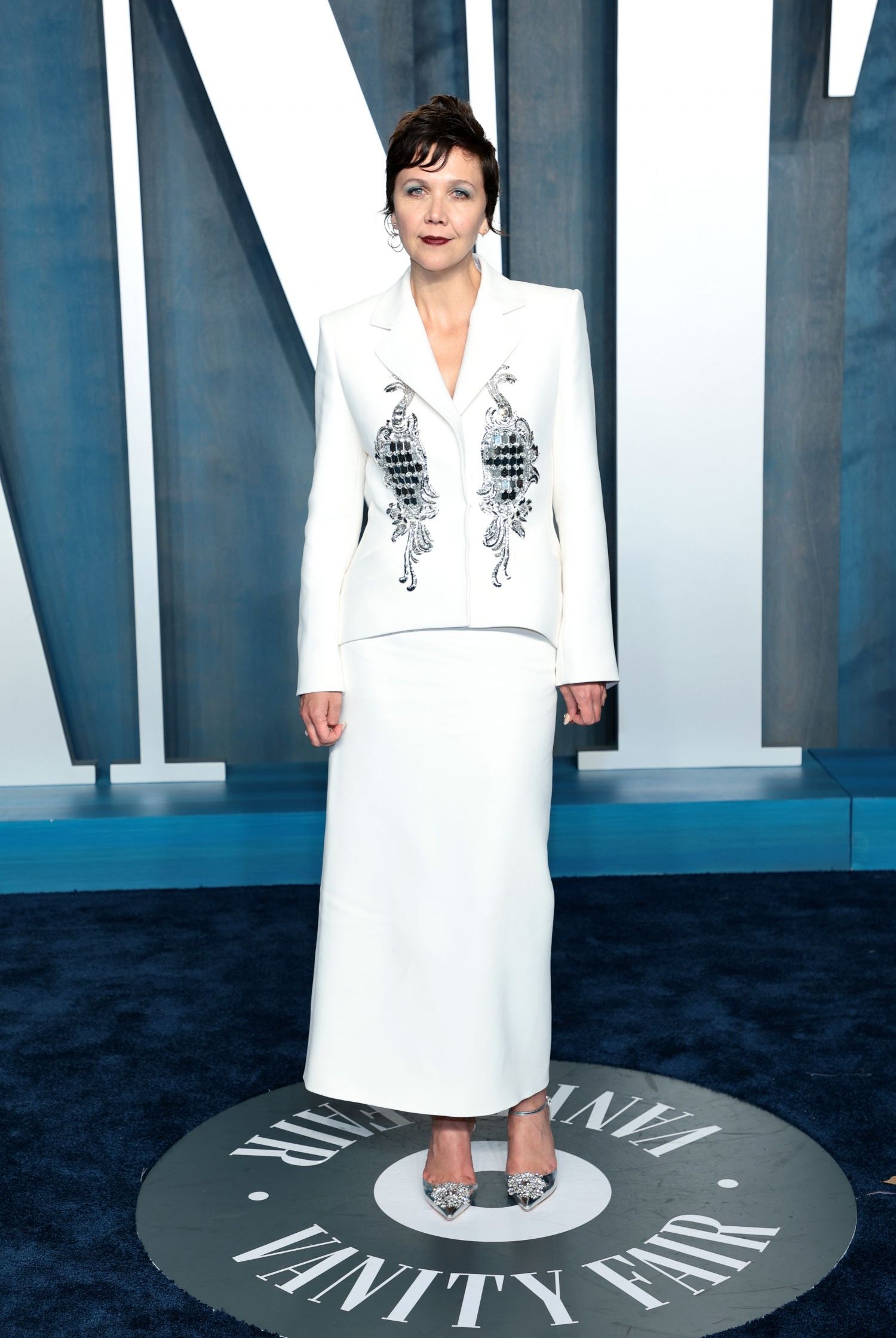 MAGGIE GYLLENHAAL WORE CUSTOM SCHIAPARELLI HAUTE COUTURE TO THE 2022 VANITY FAIR OSCAR PARTY