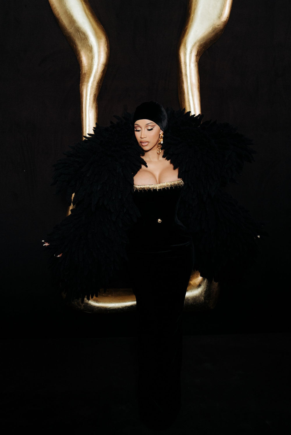 CARDI B WORE CUSTOM SCHIAPARELLI HAUTE COUTURE FALL/WINTER 2023-2024