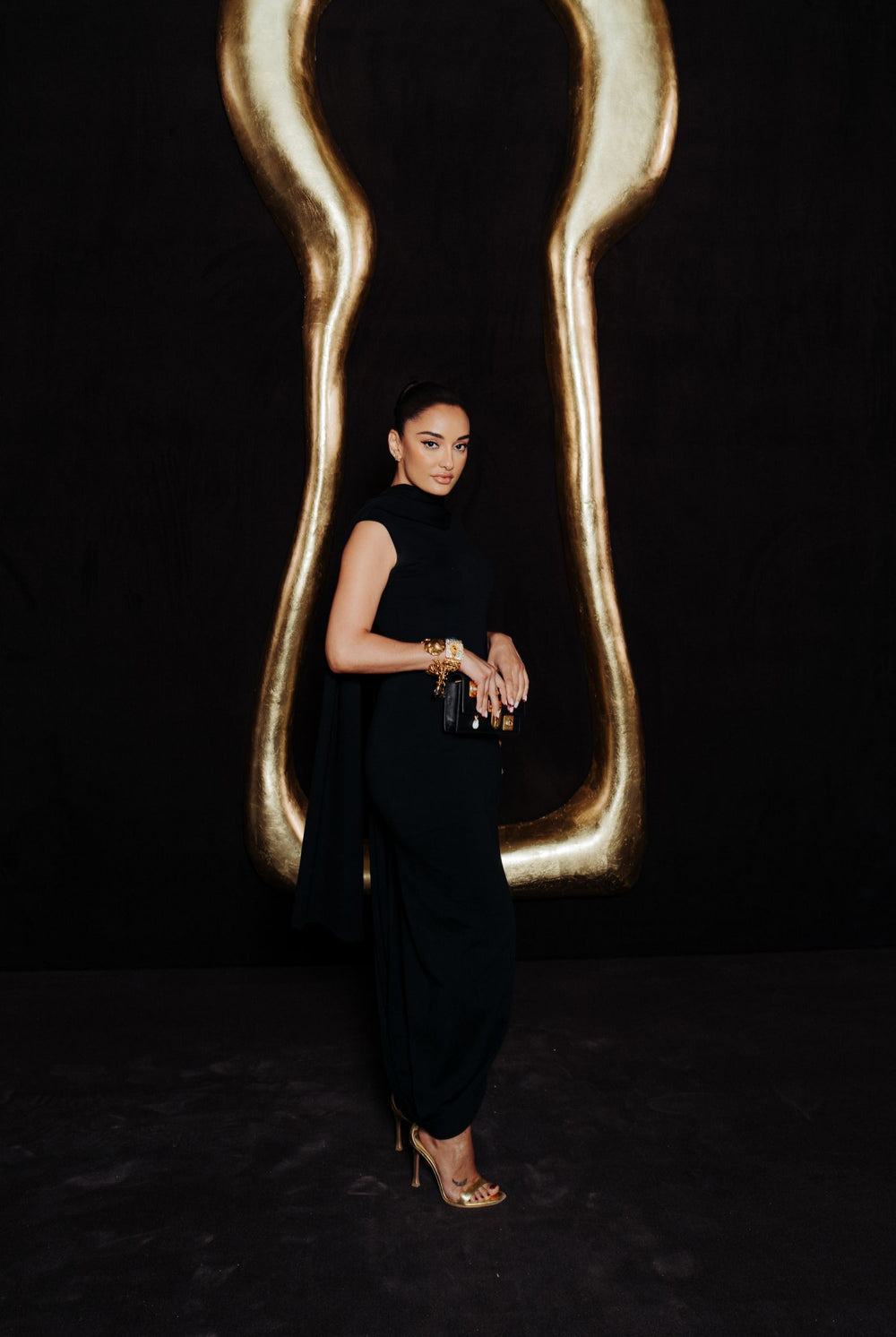 AMINA MUADDI WORE SCHIAPARELLI READY-TO-WEAR FALL/WINTER 2023-2024