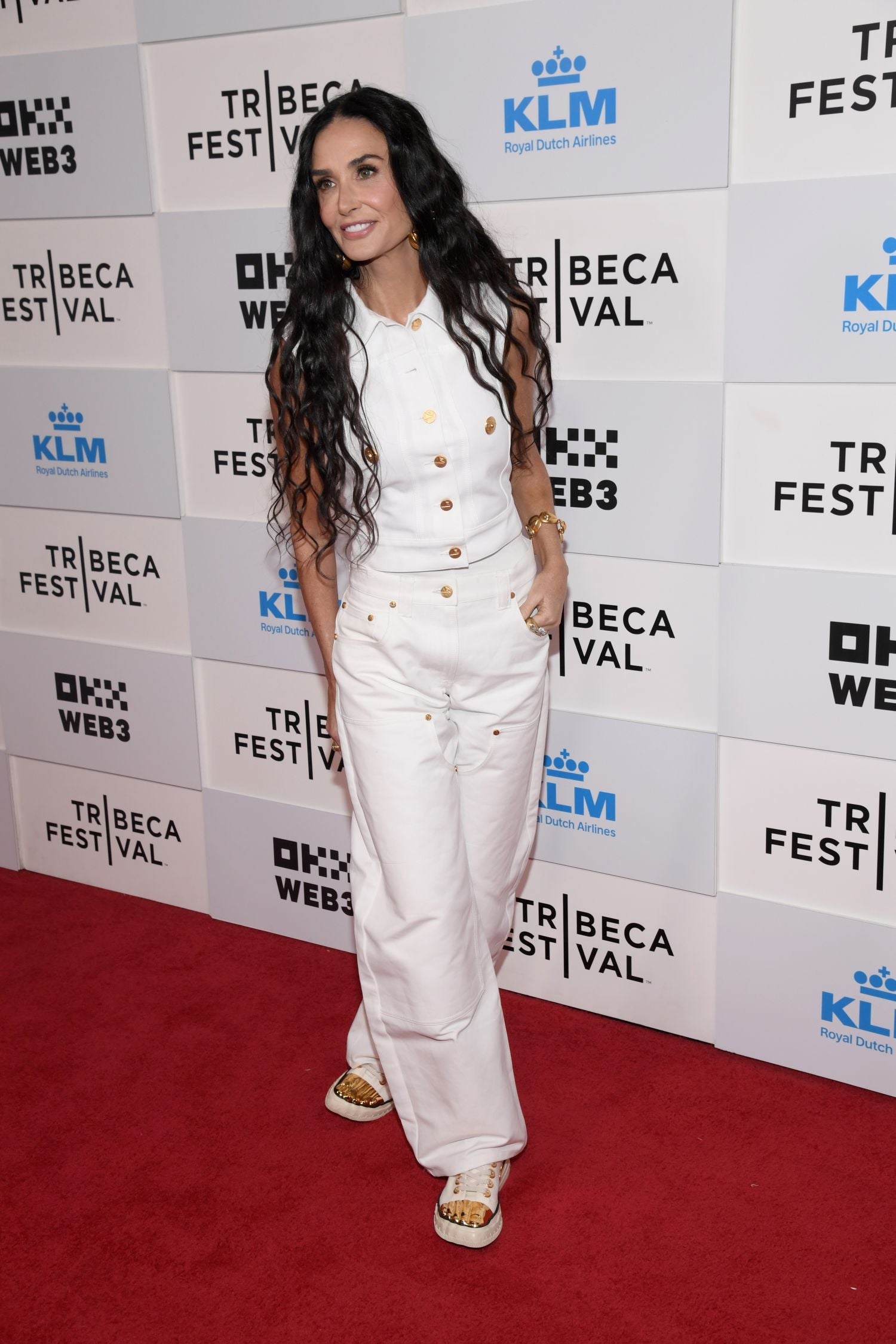 DEMI MOORE WORE SCHIAPARELLI<br>TO THE 2024 TRIBECA FILM FESTIVAL
