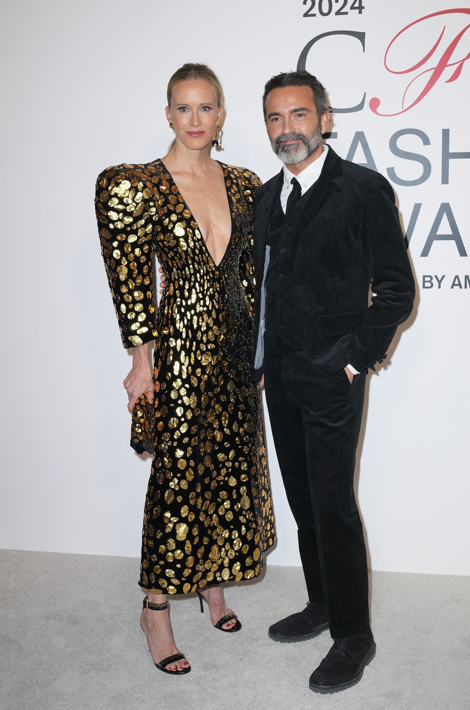 AMY GRIFFIN WORE SCHIAPARELLI HAUTE COUTURE<br>TO THE 2024 CFDA FASHION AWARD