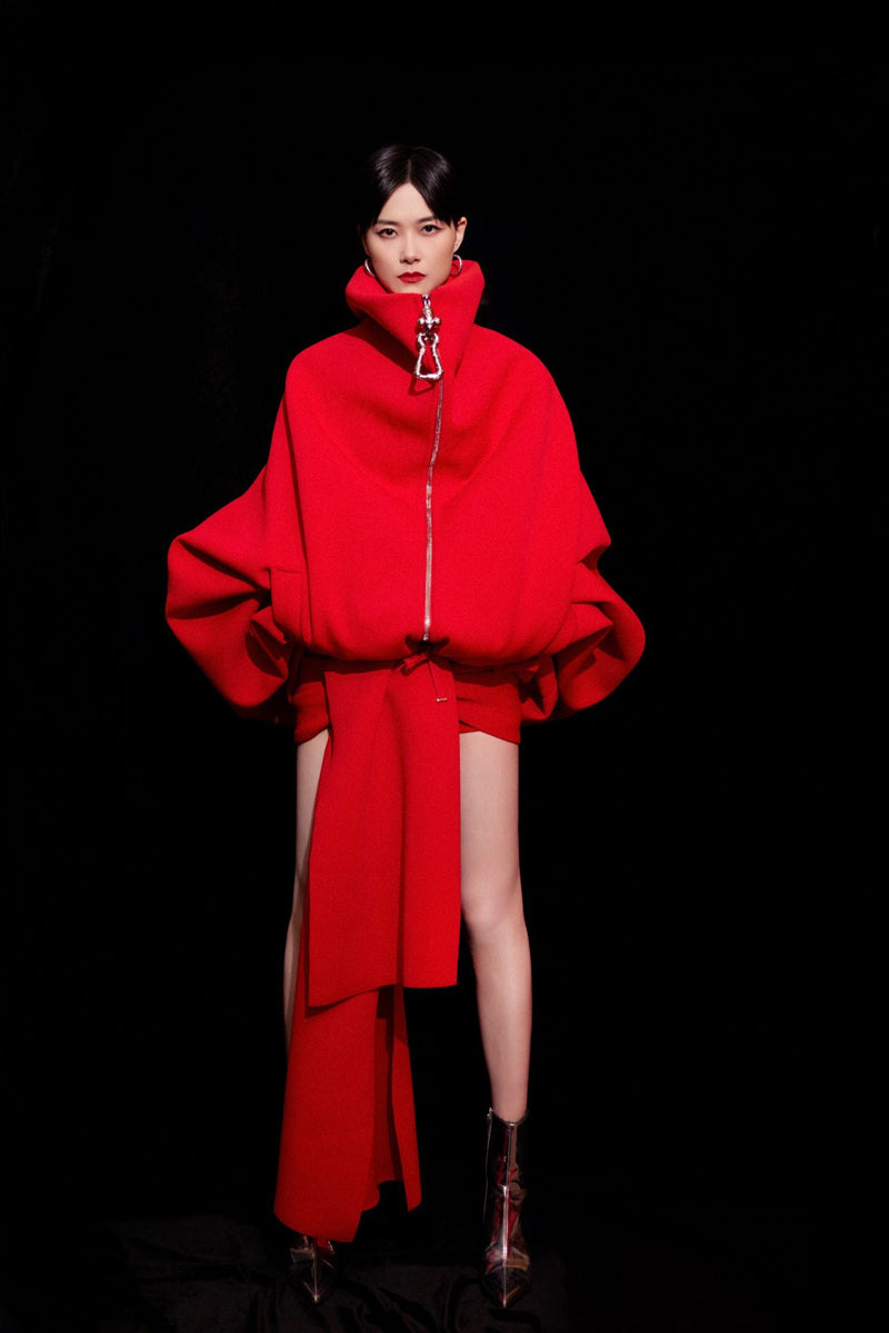 CHRIS LEE WORE SCHIAPARELLI<br>TO THE JSTV NEW YEAR’S EVE CONCERT