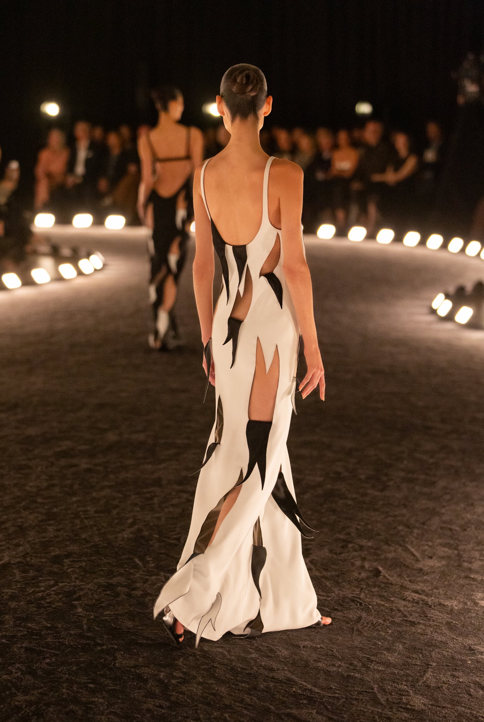 schiaparelli backless dress A moment for Kylie Jenner's Schiaparelli dress