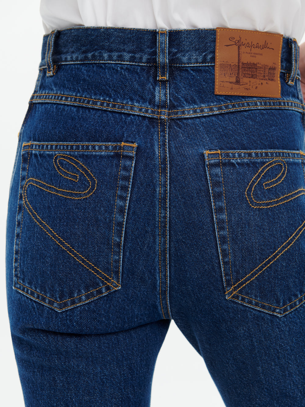 BOOTCUT JEANS