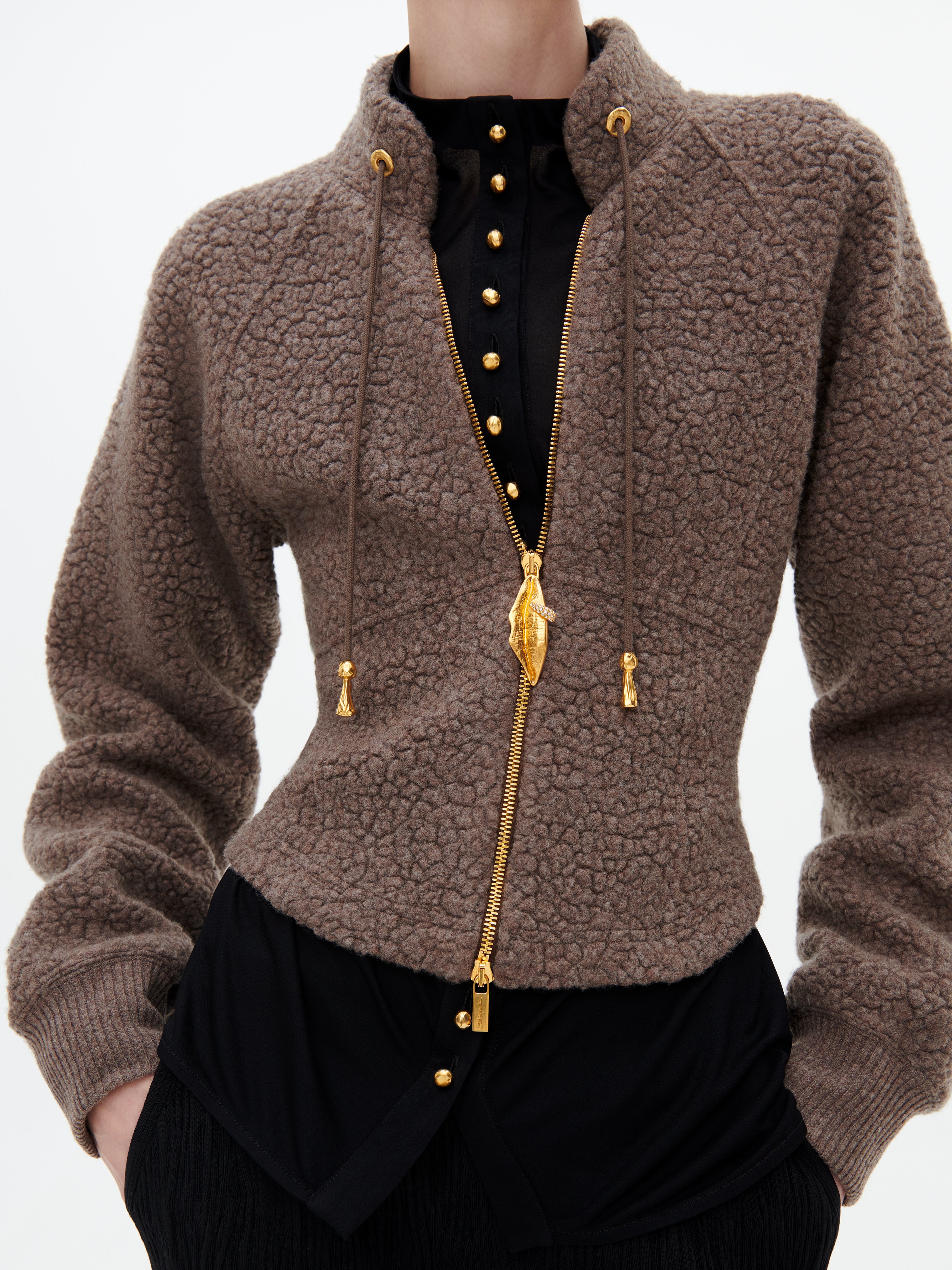 ZIP-UP SWEATSHIRT