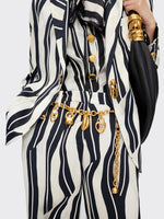 detail2_VE01382461_982