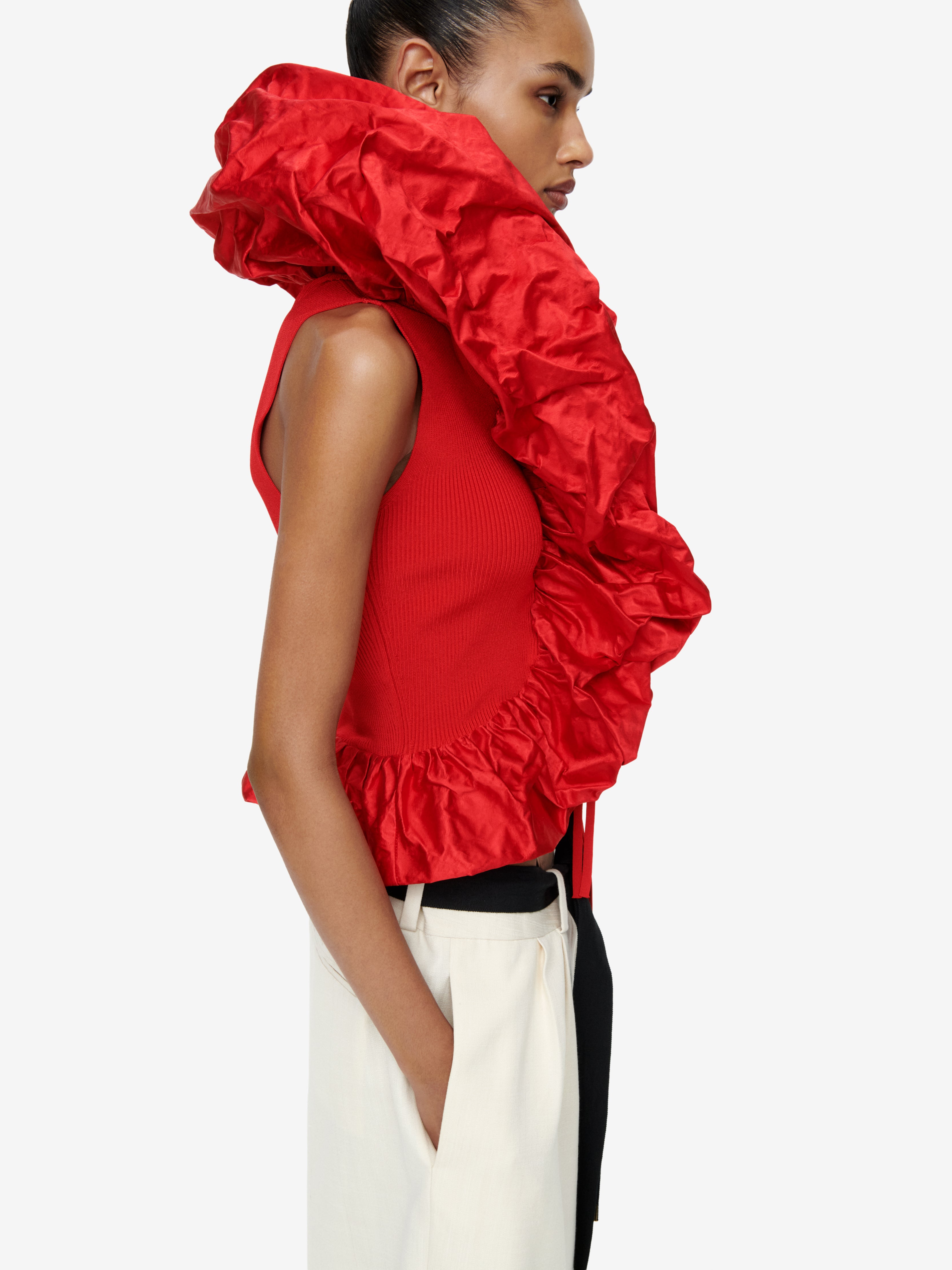 SCULPTURAL RUFFLE TOP