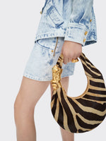 detail_CH00403429_740