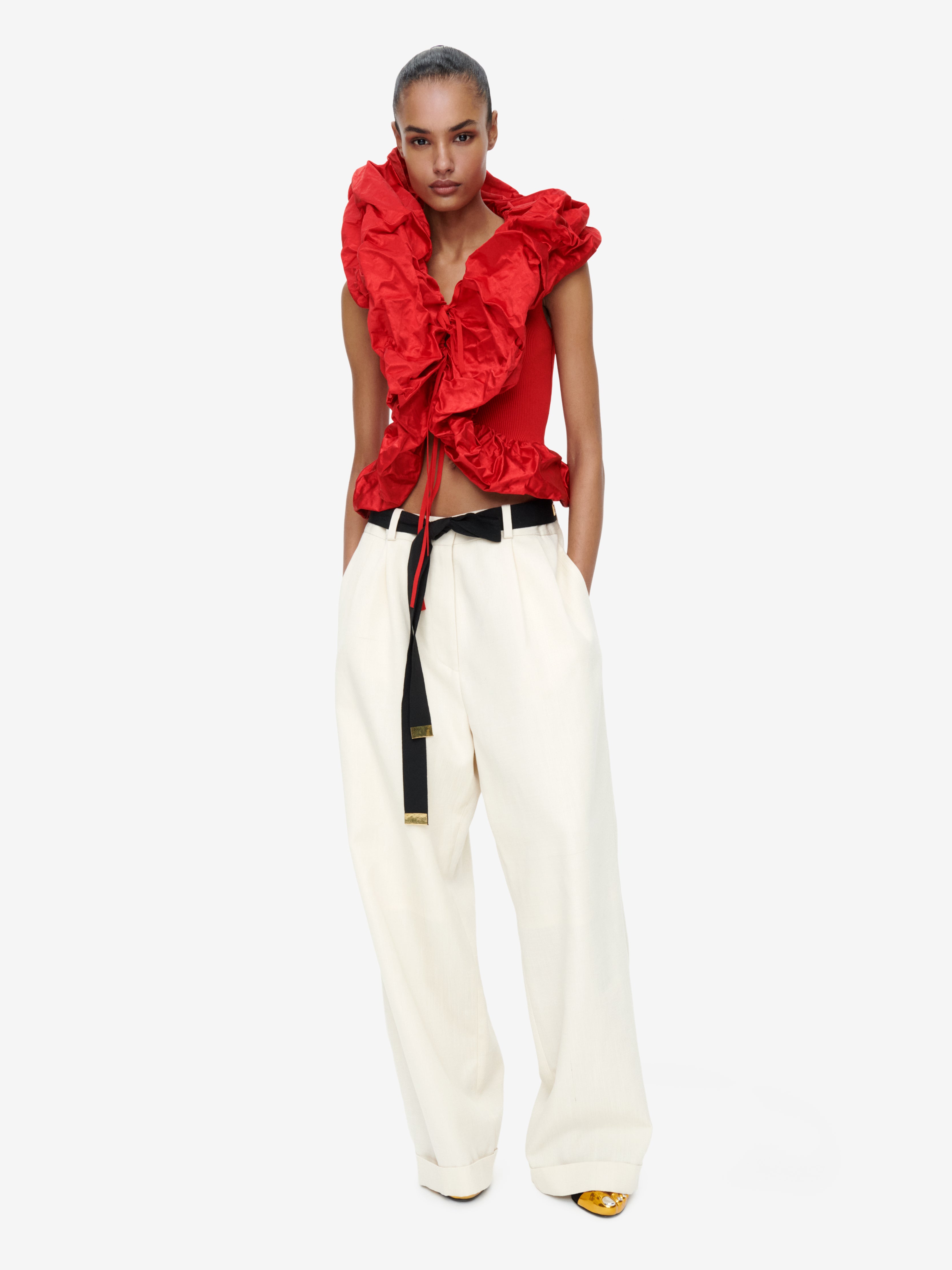 SCULPTURAL RUFFLE TOP