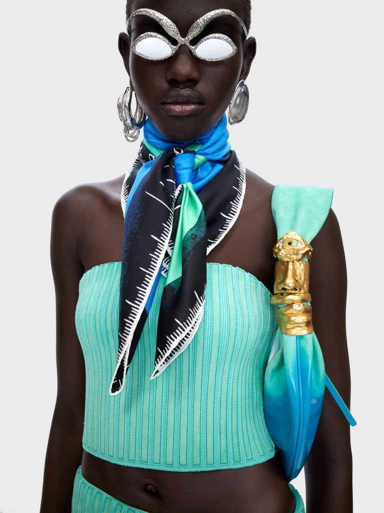 main_FOU00073013_700