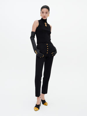 main_PU70455000_999