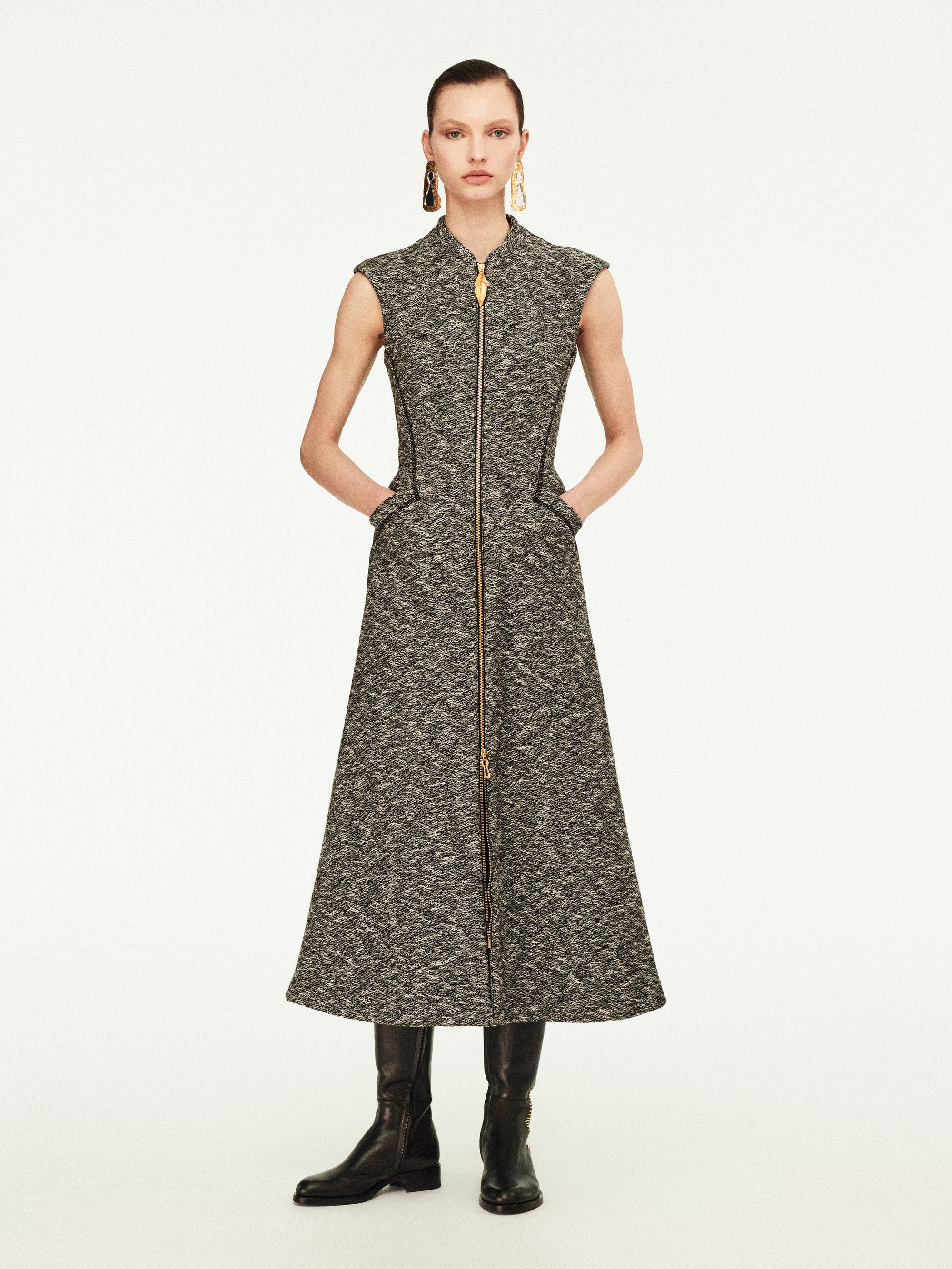 SLEEVELESS ZIP-UP DRESS SLEEVELESS ZIP-UP DRESS