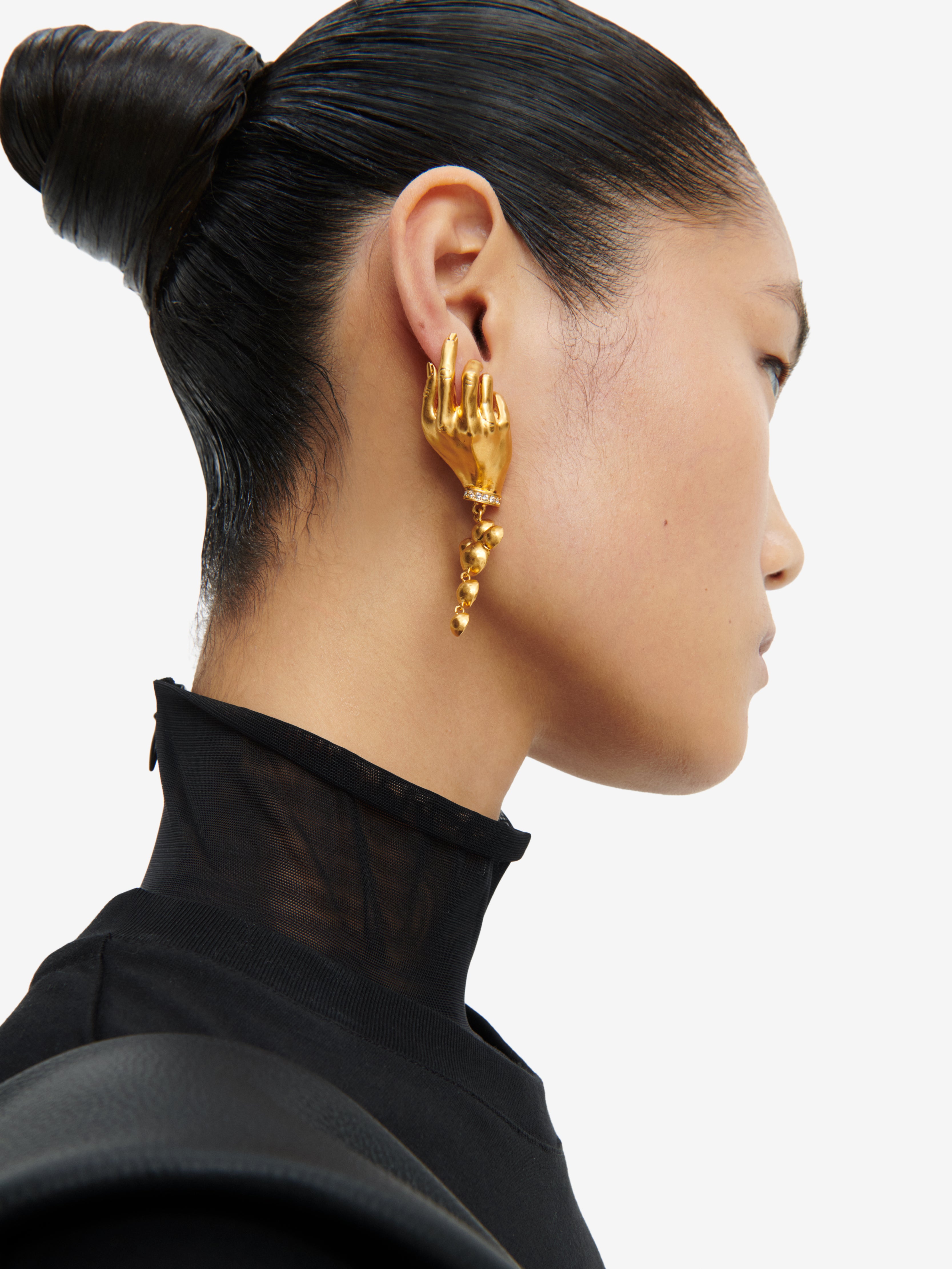 ゴールドトーンschiaparelli刻印ピアス Jewelry