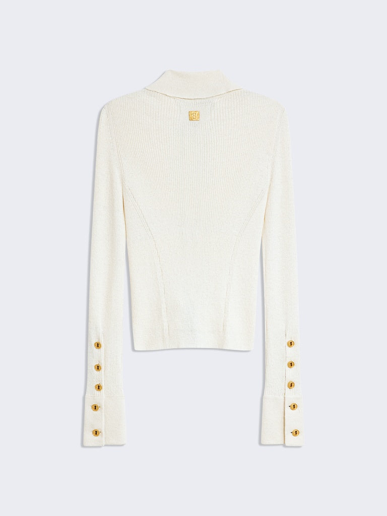 packshot2_CA70024000_107