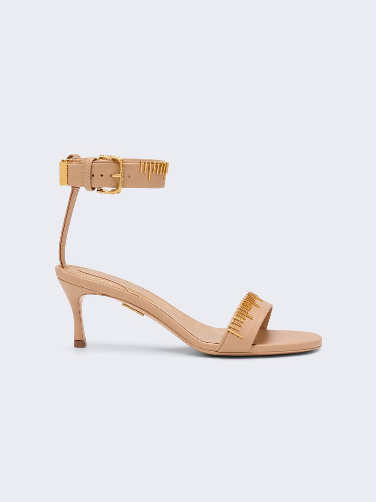 packshot2_CS671915_403