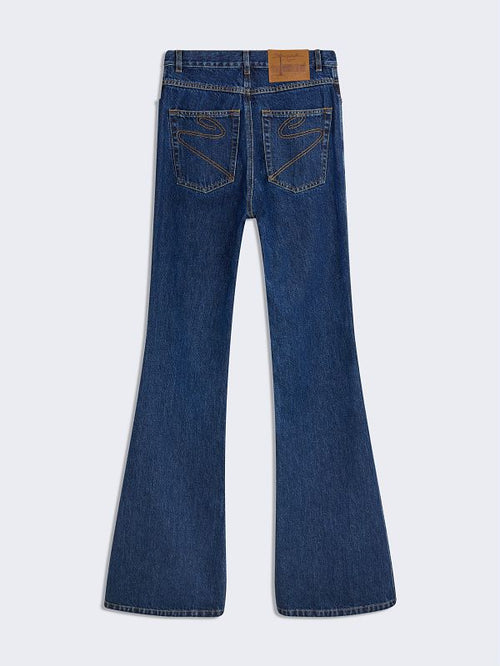 packshot2_PA00040802_701