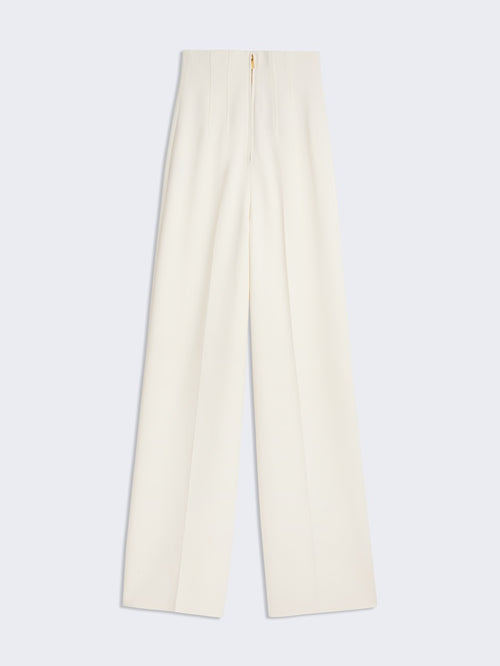 packshot2_PE22PA012801S_107