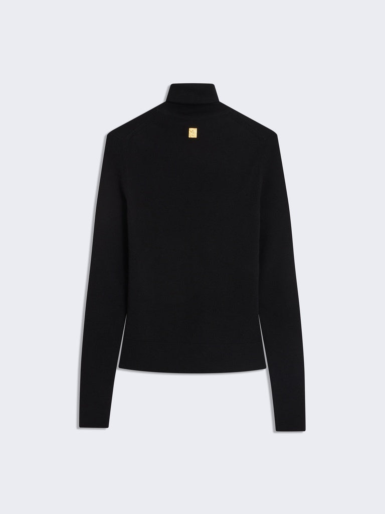 packshot2_PU70161000_999