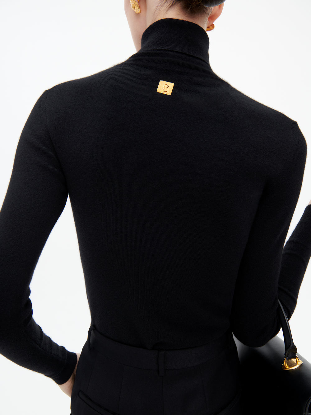 worn_PU70161000_999