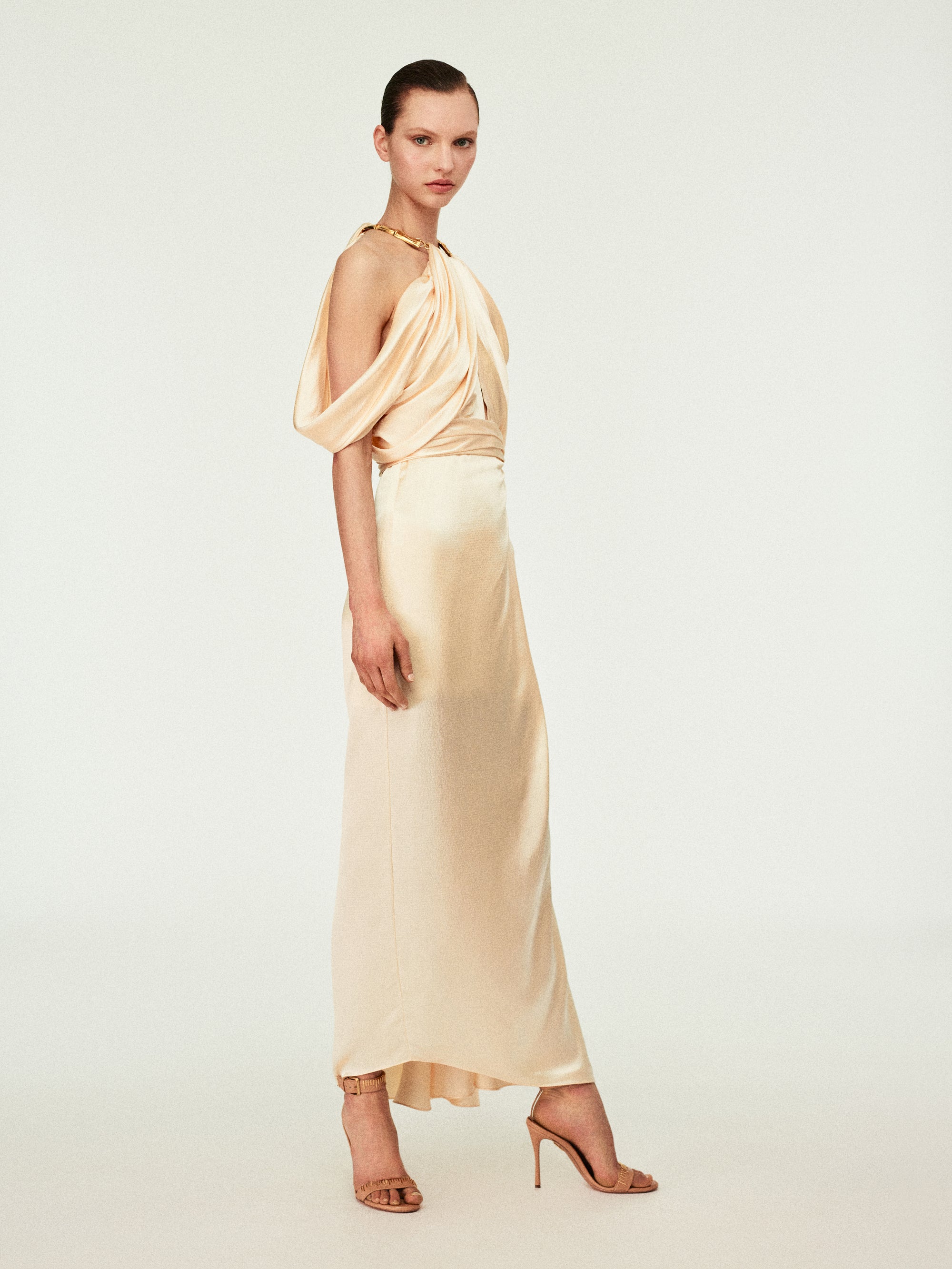 worn_RO02481502_107
