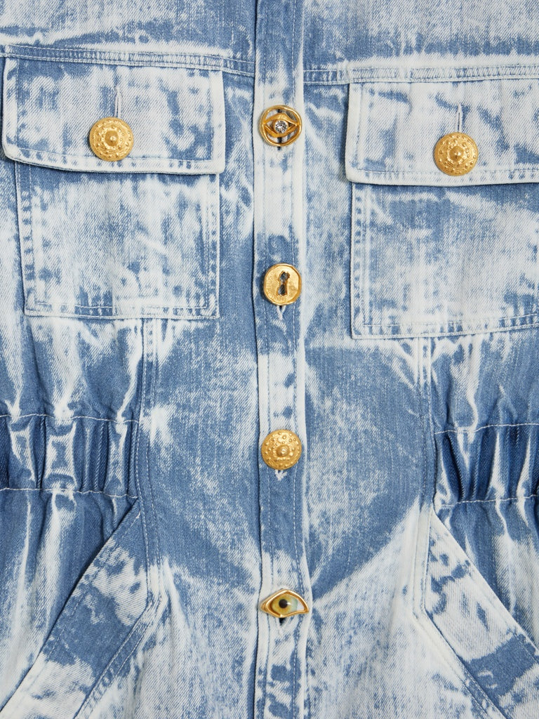 zoom1_CH00403429_740