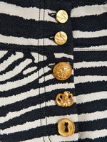 zoom1_PA00933440_982