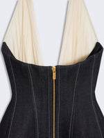 zoom1_RO02286006_107