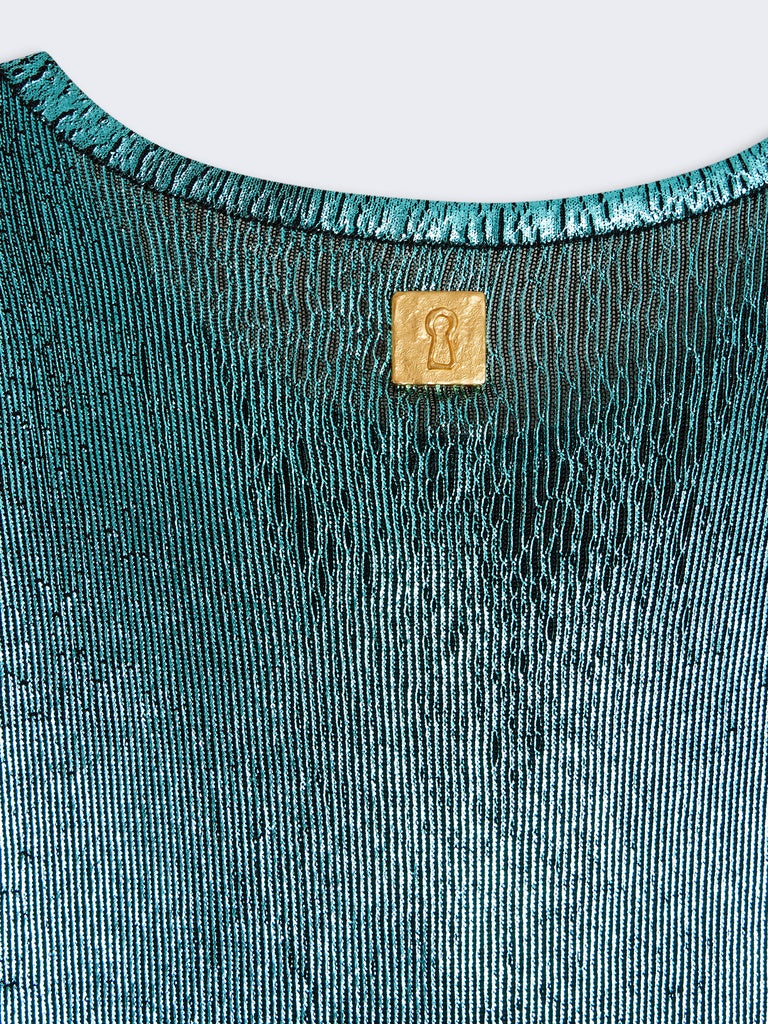 zoom1_RO70355000_700