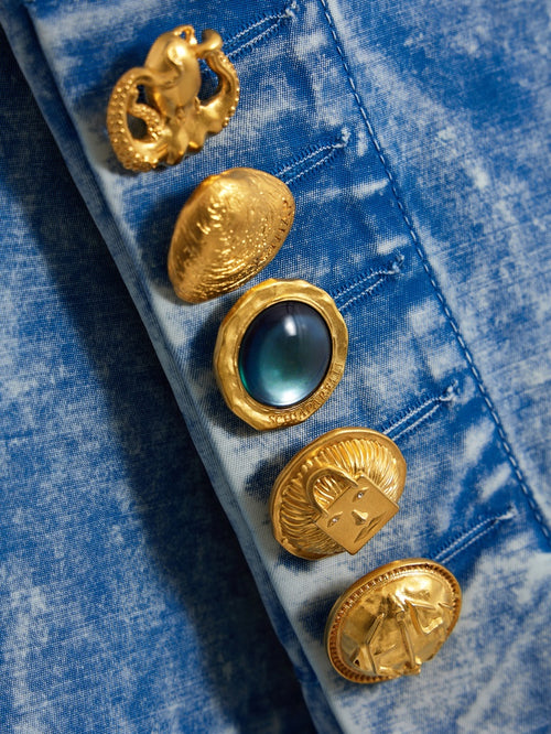 zoom1_VE01400515_700