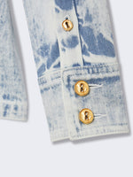 zoom2_CH00403429_740