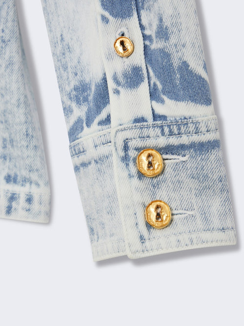 zoom2_CH00403429_740