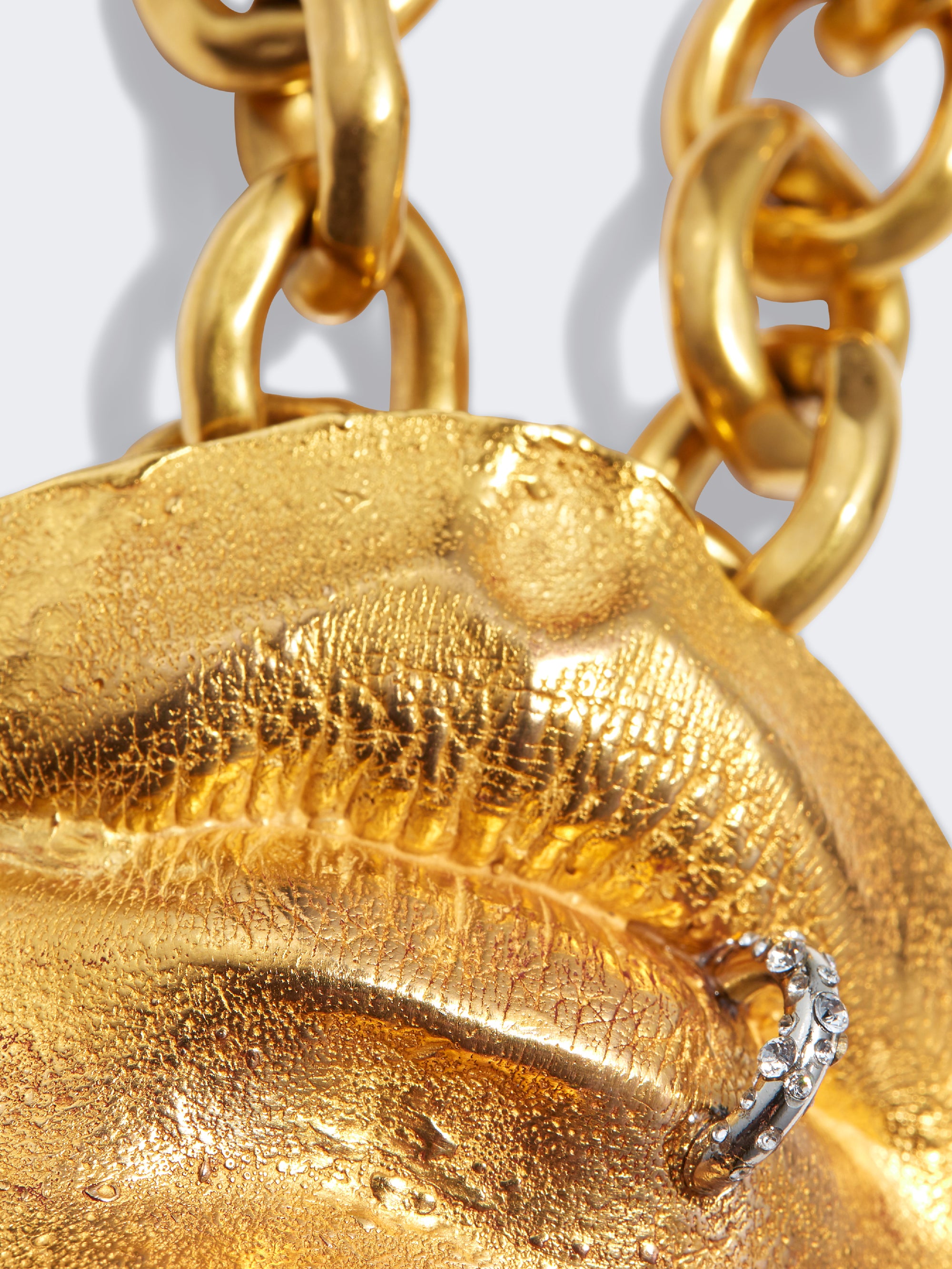 MOUTH NECKLACE