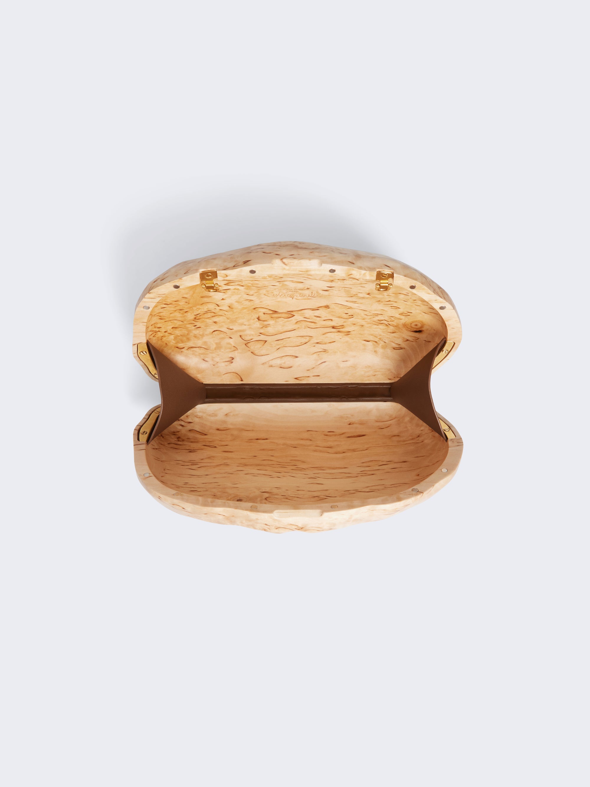 MINAUDIÈRE BOUCHE PERCÉE BIJOUX