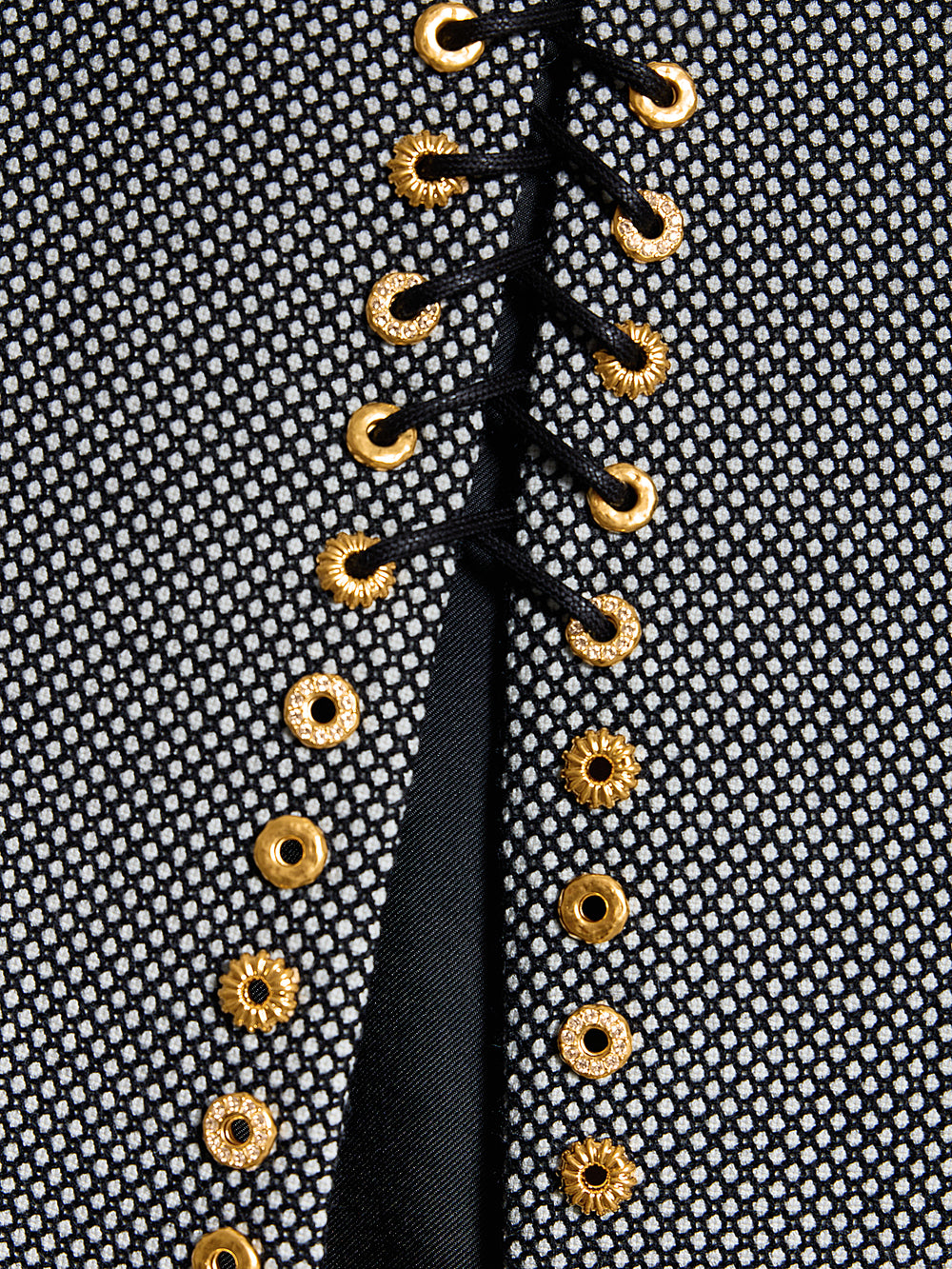zoom_S1WGW2F6SK0003CR7591_901
