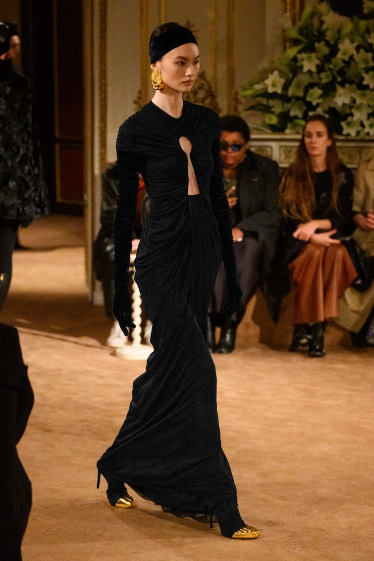 Maison Schiaparelli - Haute Couture and Ready-to-Wear